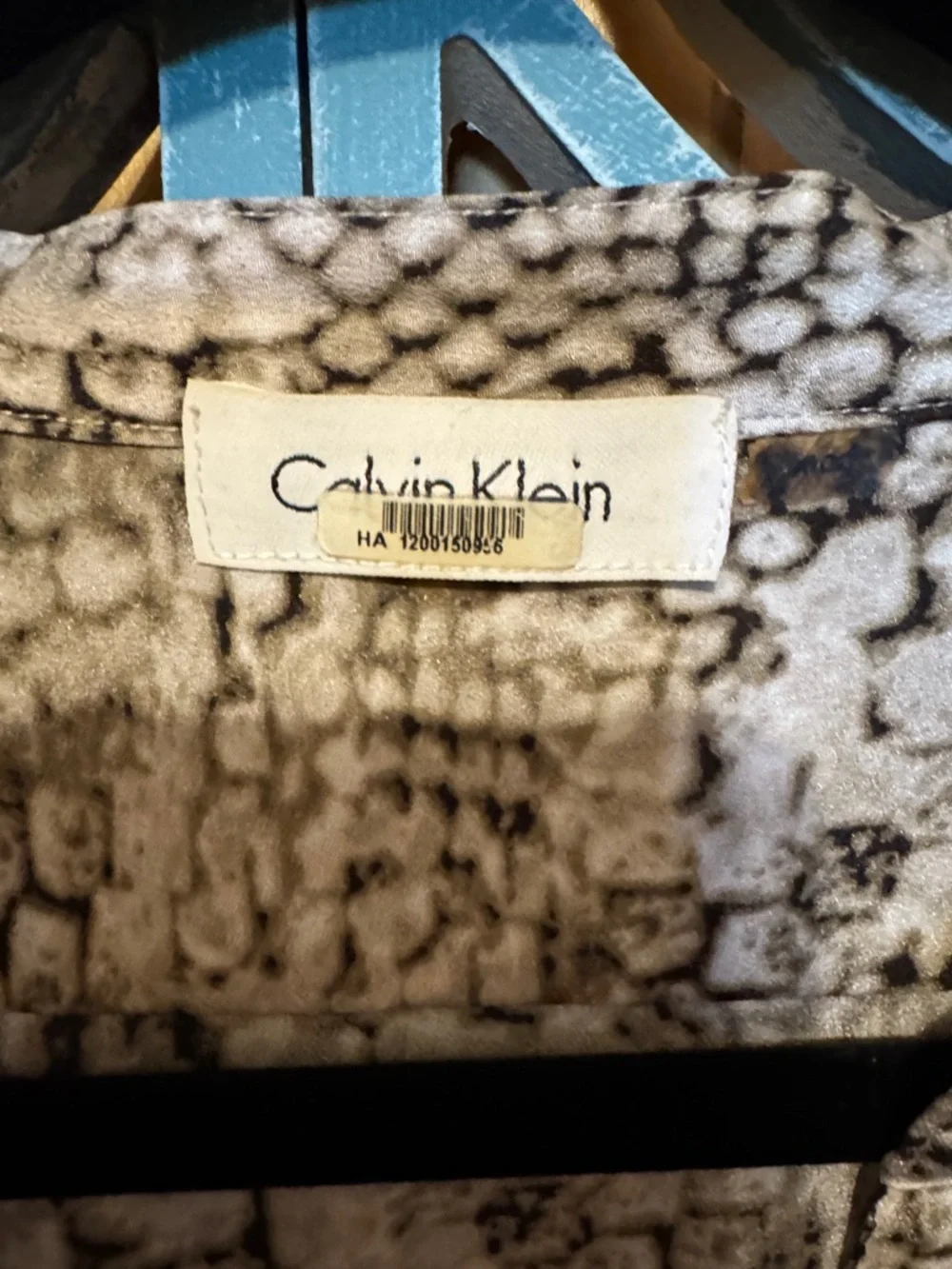 Calvin Klein Beige and Black Snakeskin Print V-Neck Blouse (missing one button) - Picture 4 of 6